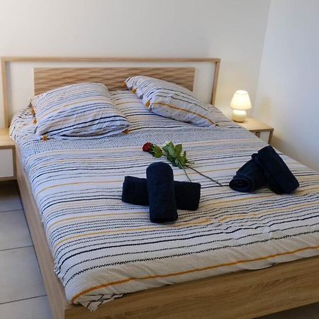 Apartamento Enola - Sea View Terrace Parking - By Tgb Pietrosella Exterior foto