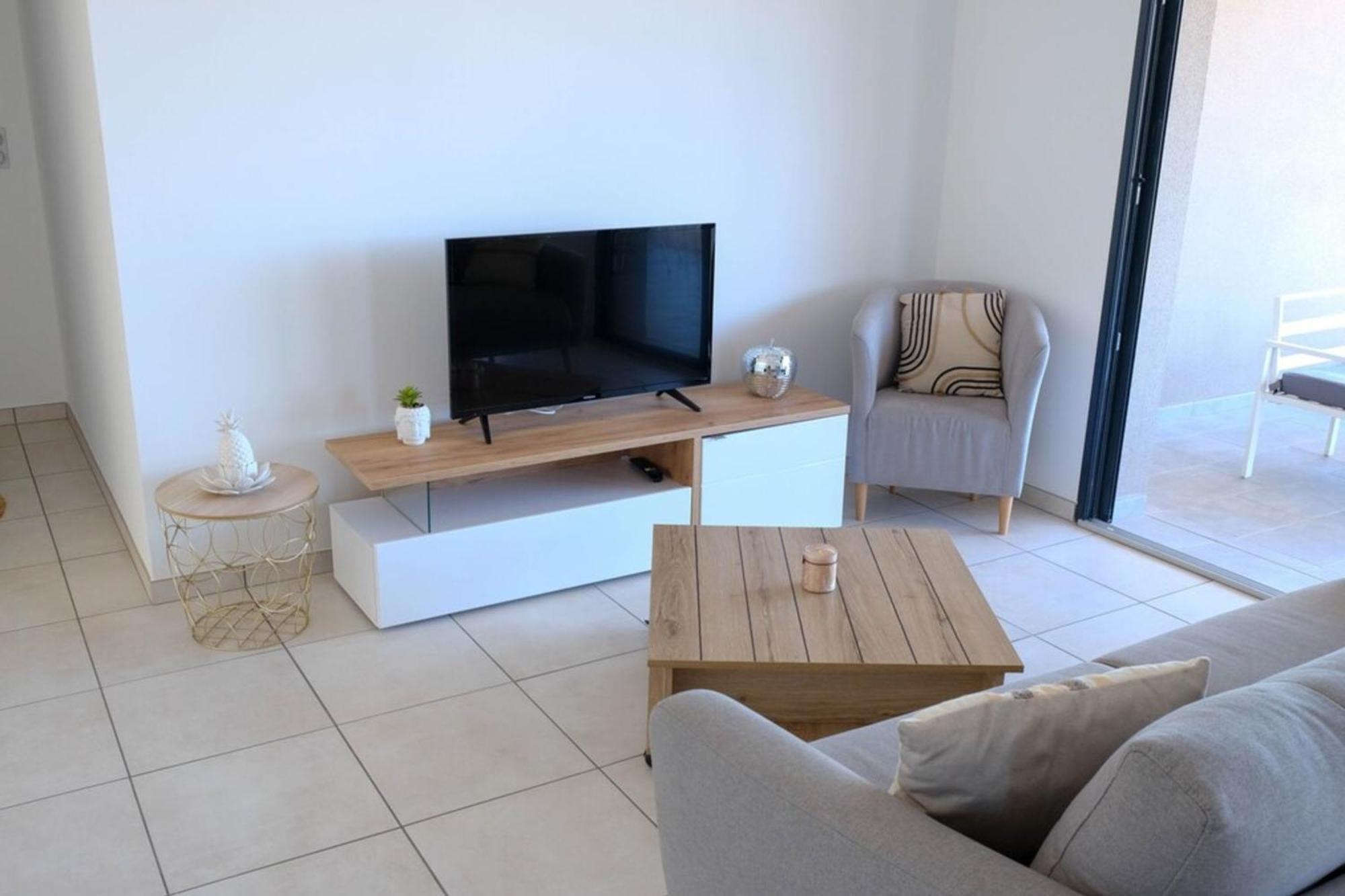 Apartamento Enola - Sea View Terrace Parking - By Tgb Pietrosella Exterior foto
